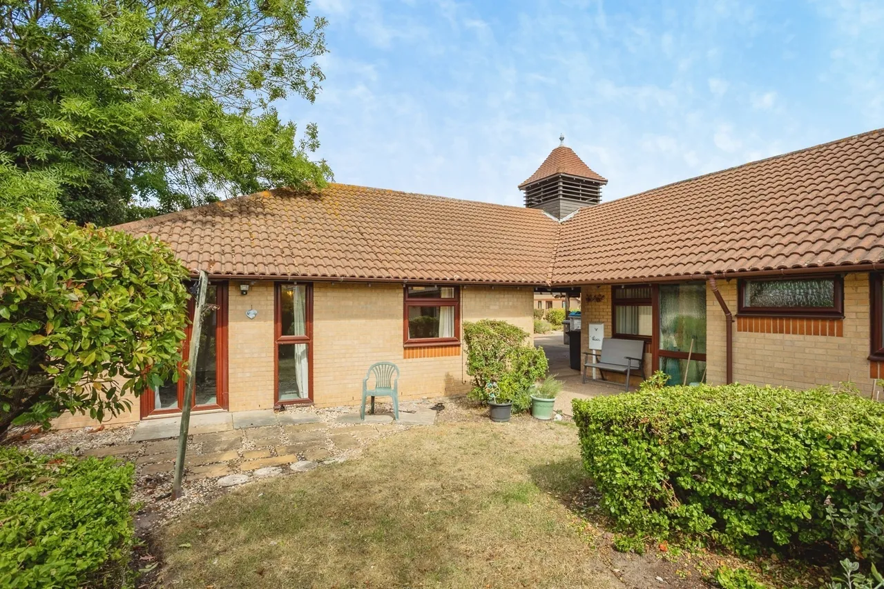 Harrison Court, Bingham, NG13, photo 16