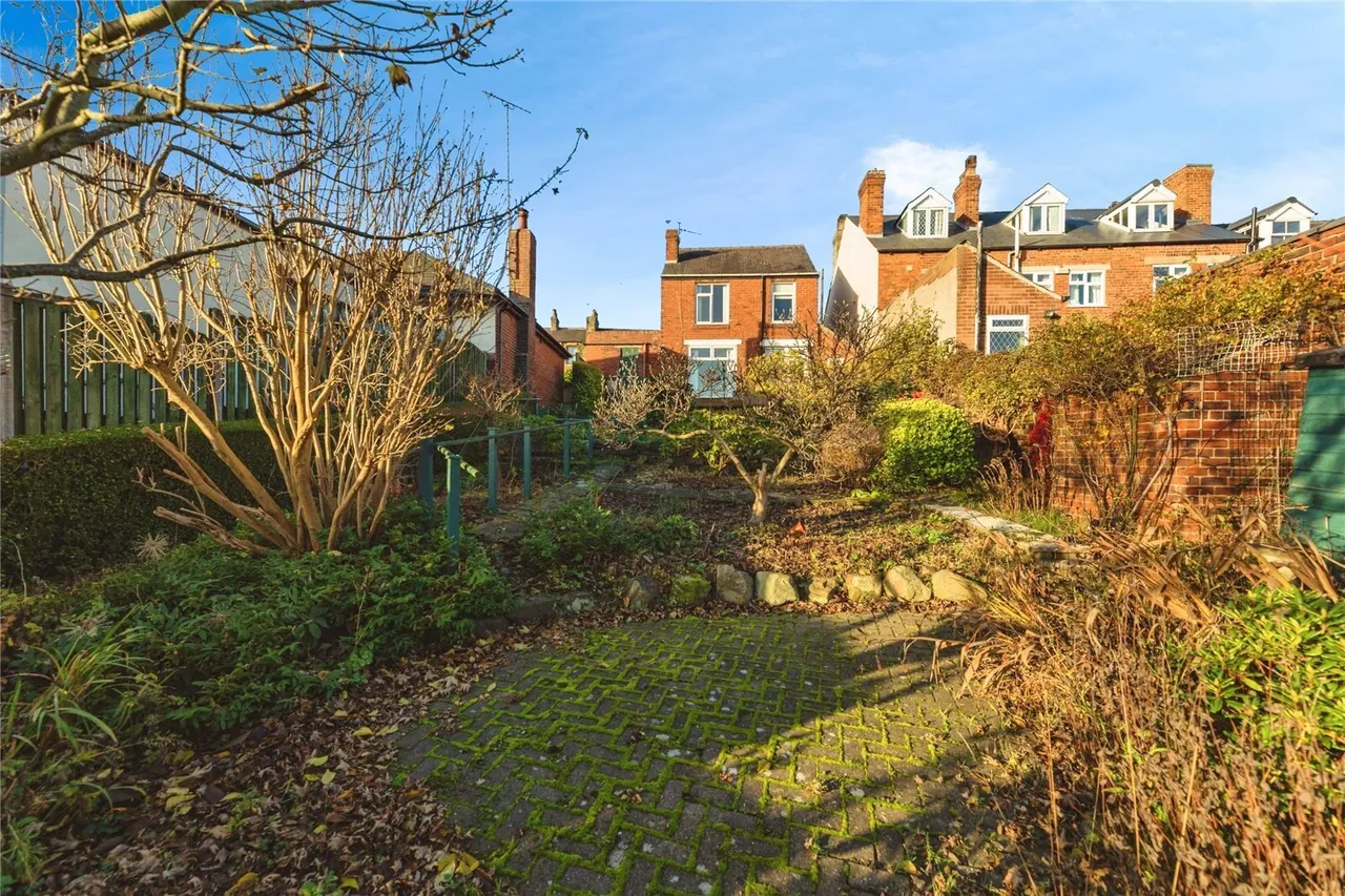 Cross Hill, Ecclesfield, Sheffield, S35, photo 2