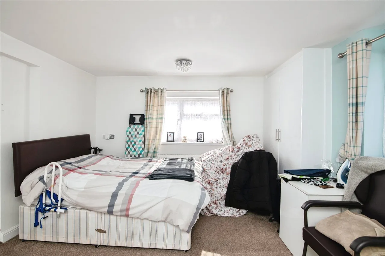 Swan Crescent, Oldbury, B69, photo 7