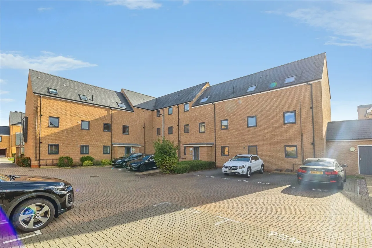 Ellerman Square, Brooklands, MK10, photo 19