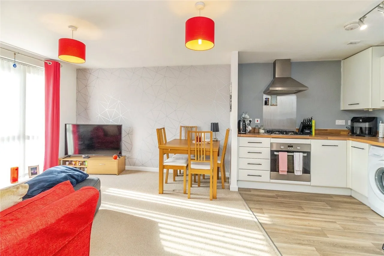 Ellerman Square, Brooklands, MK10, photo 9