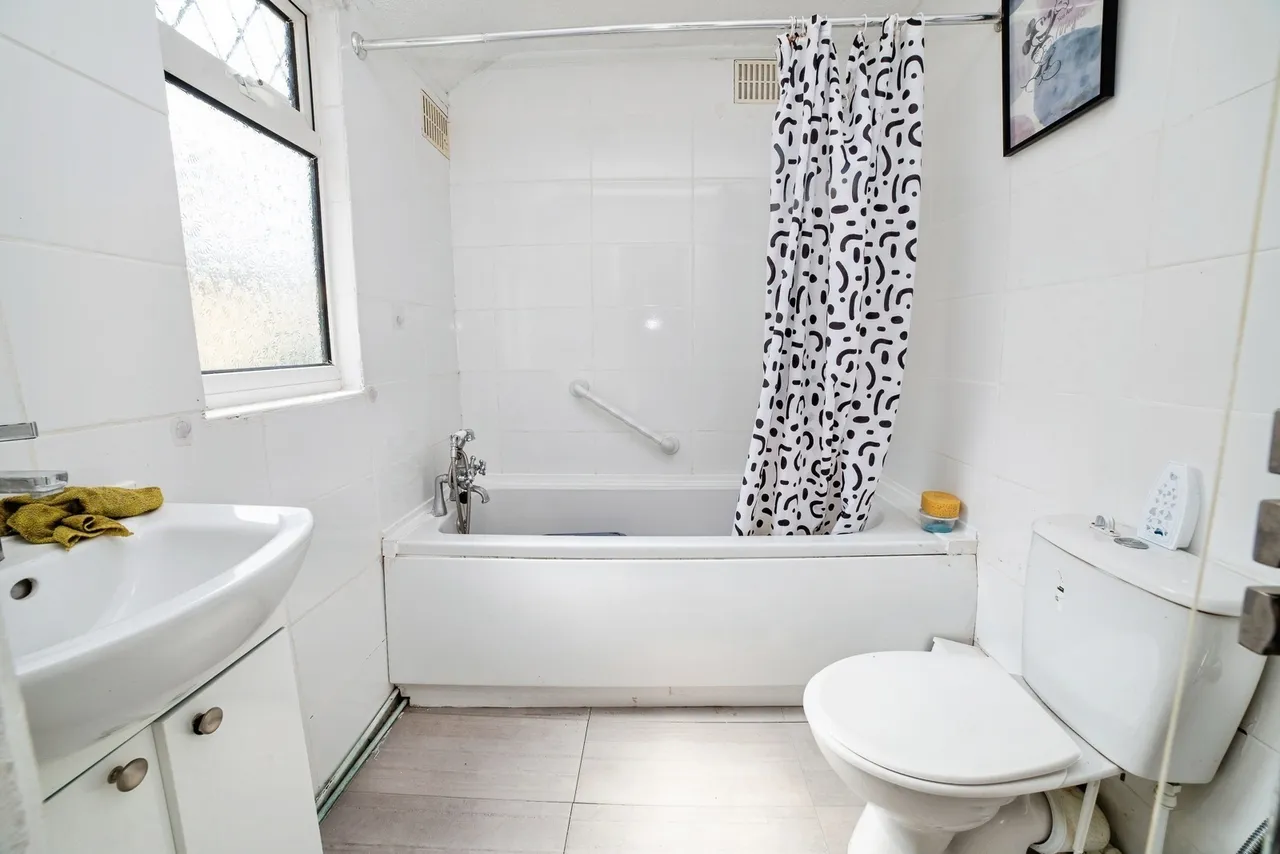 Coxmoor Road, Sutton-in-Ashfield, Nottinghamshire, NG17, photo 7