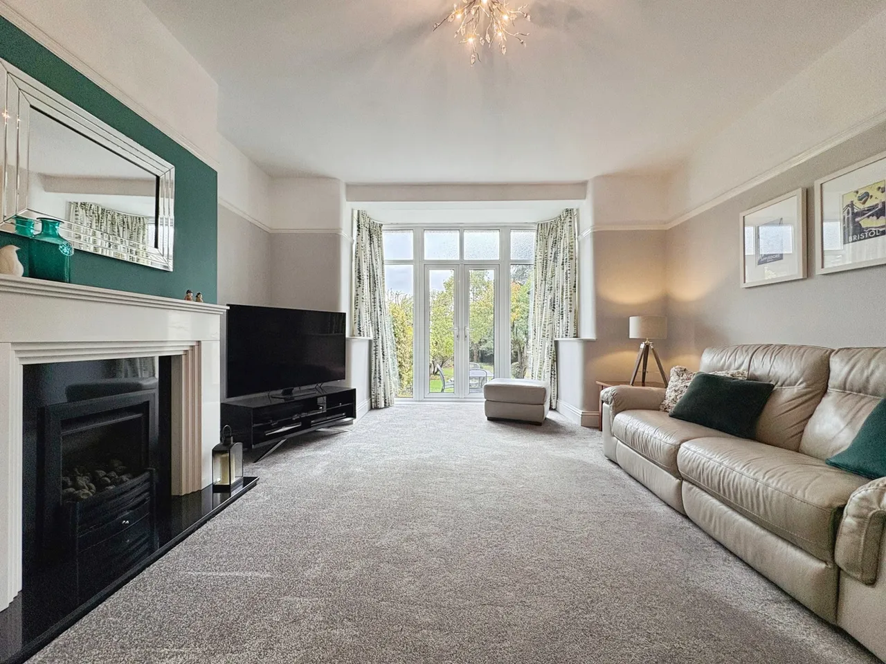 Church Avenue, Warmley, BS30, photo 2