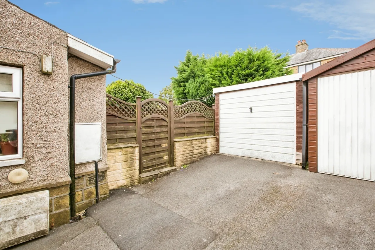 Golf Avenue, Halifax, West Yorkshire, HX2, photo 4