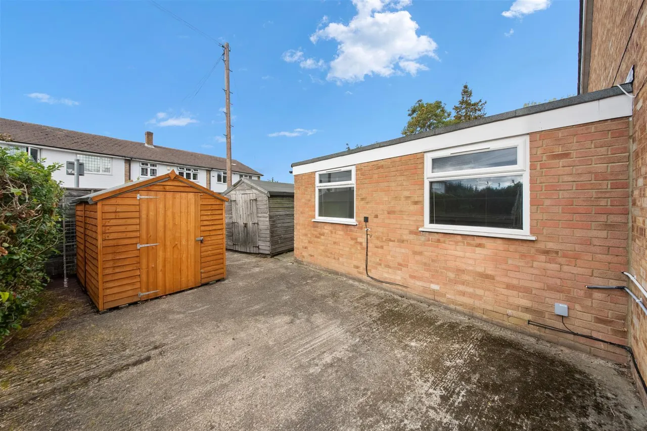 Salt Hill Close, Uxbridge, photo 23