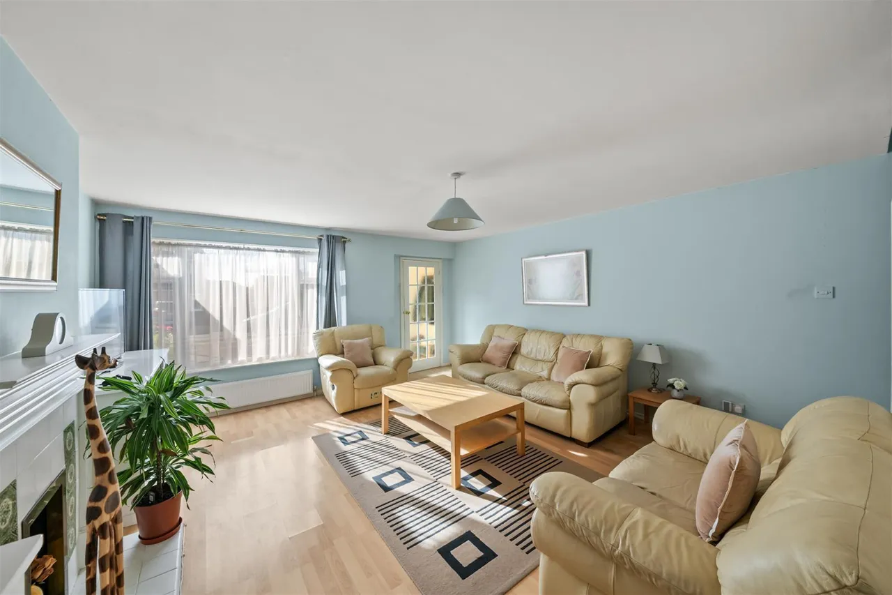 Salt Hill Close, Uxbridge, photo 4