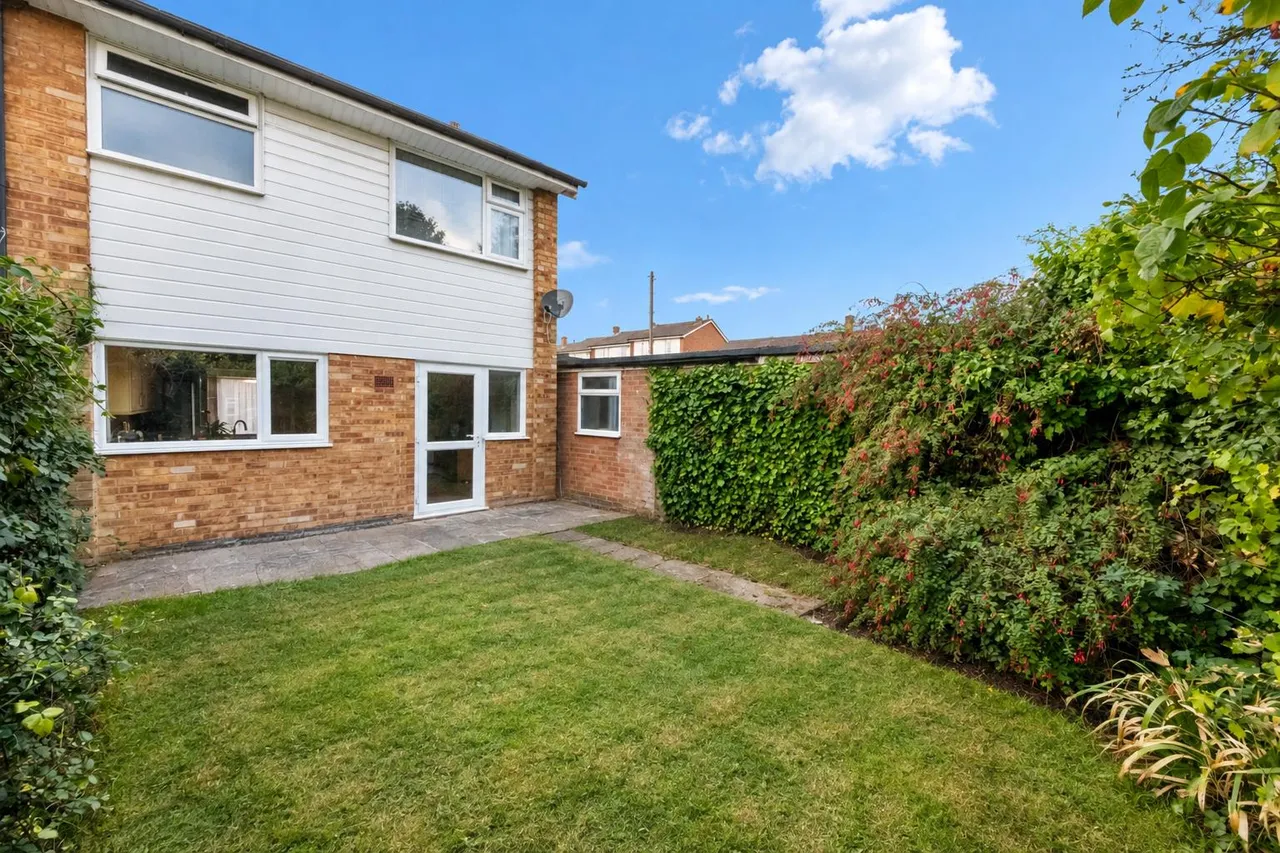 Salt Hill Close, Uxbridge, photo 8