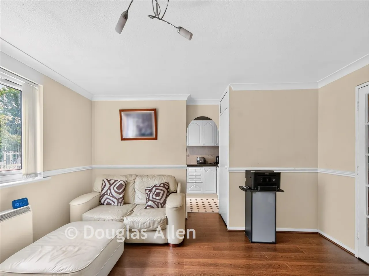 Overton Drive, Chadwell Heath, RM6, photo 9