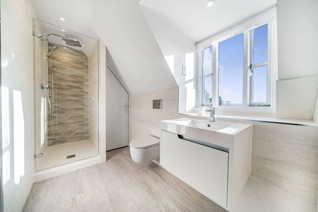 Sevenoaks House, Dartford Road, Sevenoaks, Kent, TN13 3ST, photo 6