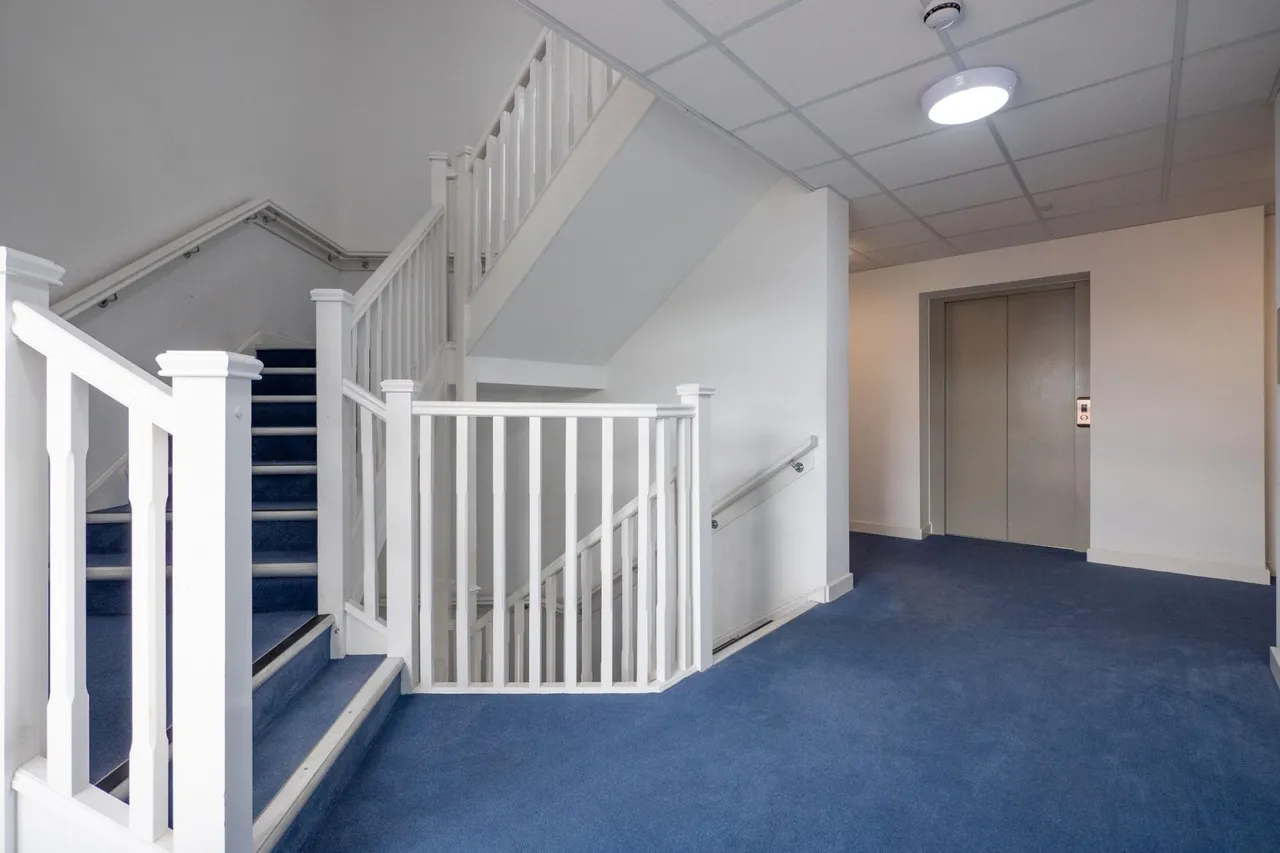 Ivy Graham Close, Newton Heath, M40, photo 11