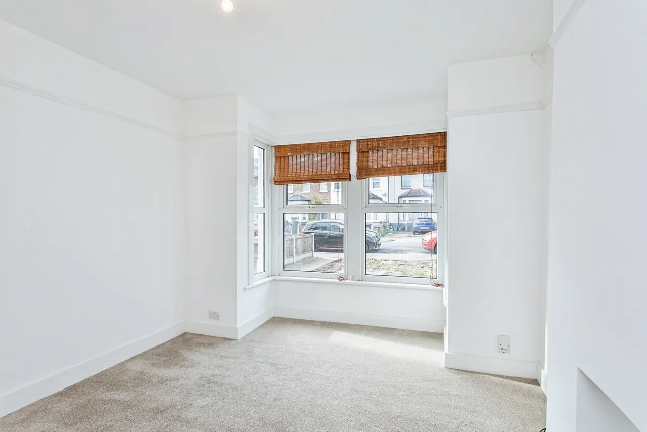 Ilfracombe Road, Southend-on-Sea, SS2, photo 13