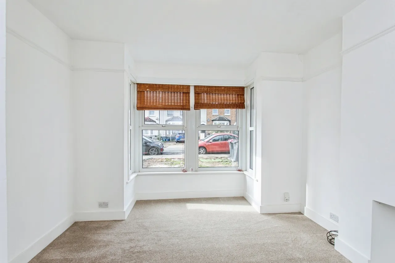 Ilfracombe Road, Southend-on-Sea, SS2, photo 8