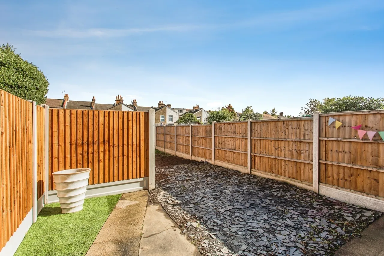 Ilfracombe Road, Southend-on-Sea, SS2, photo 6