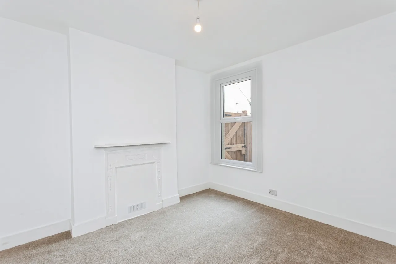 Ilfracombe Road, Southend-on-Sea, SS2, photo 5