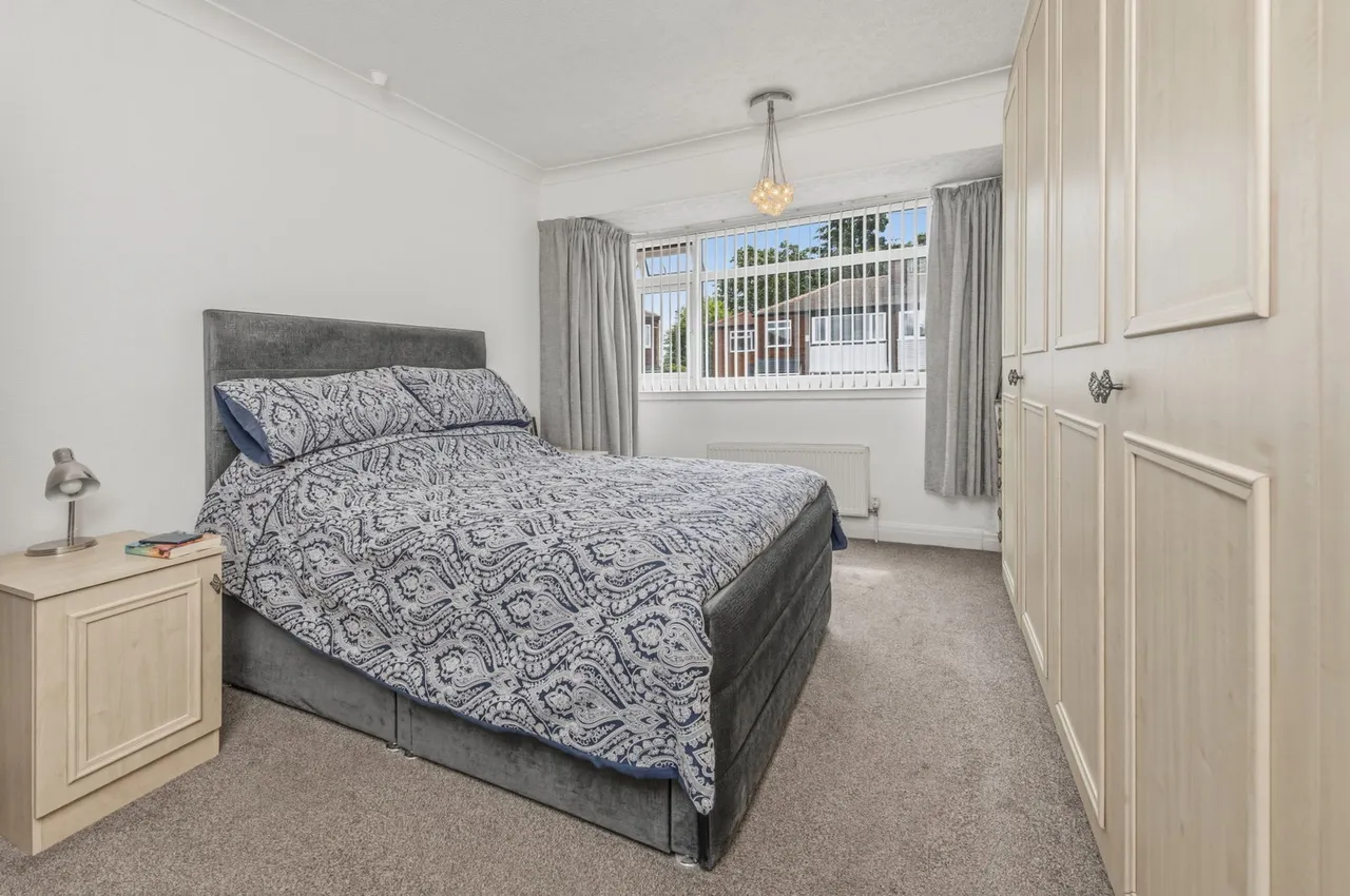 Field End Mount, Leeds, LS15, photo 8