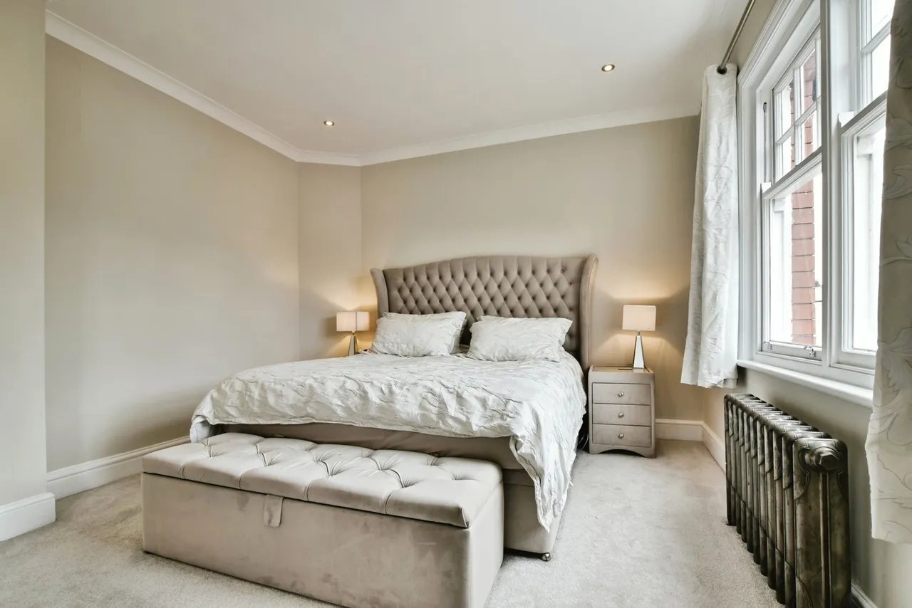 South Grove, Alderley Edge, SK9, photo 6