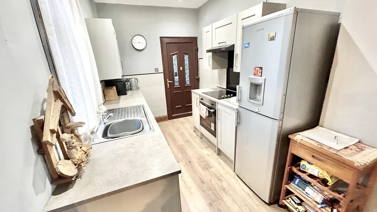 Rochdale Road, Bacup, OL13, photo 10