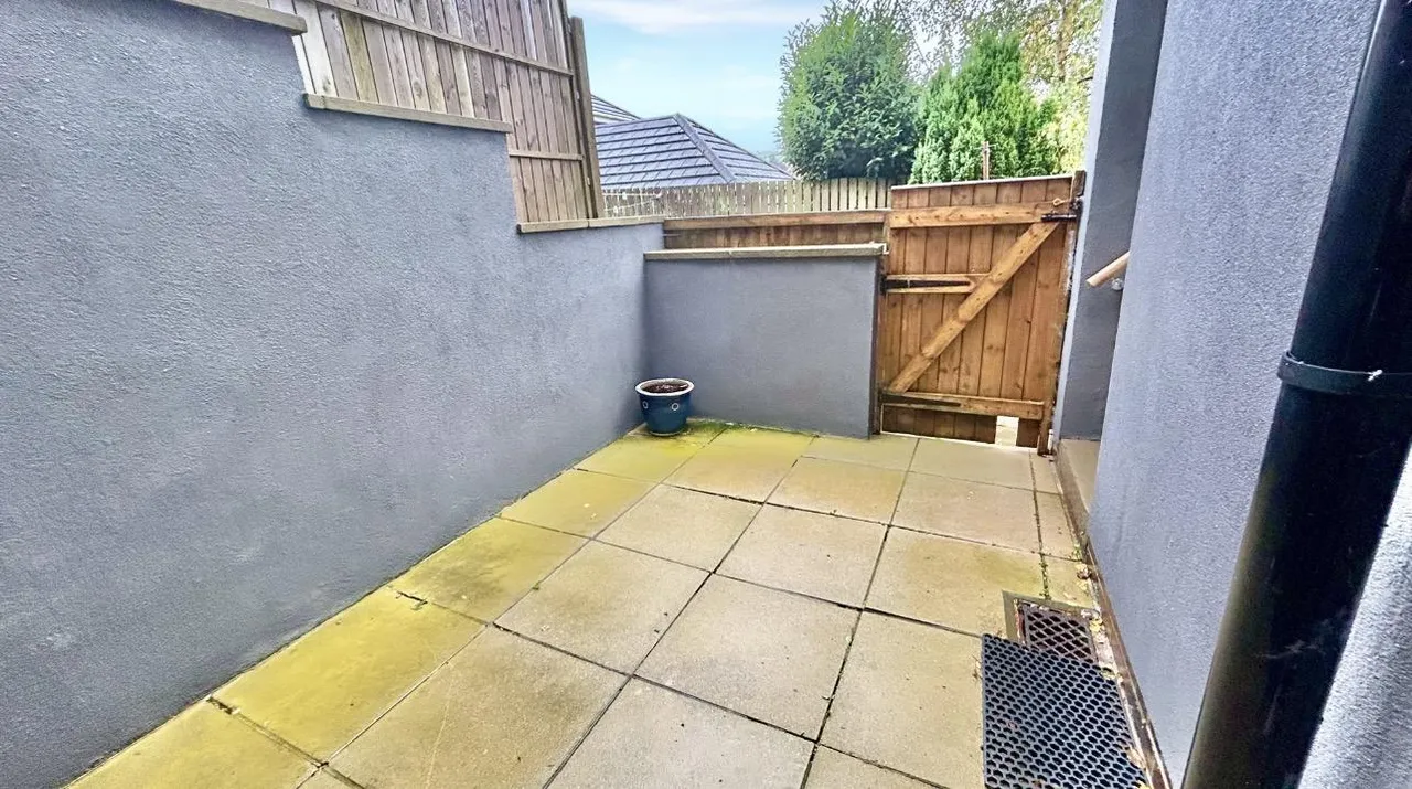 Rochdale Road, Bacup, OL13, photo 5