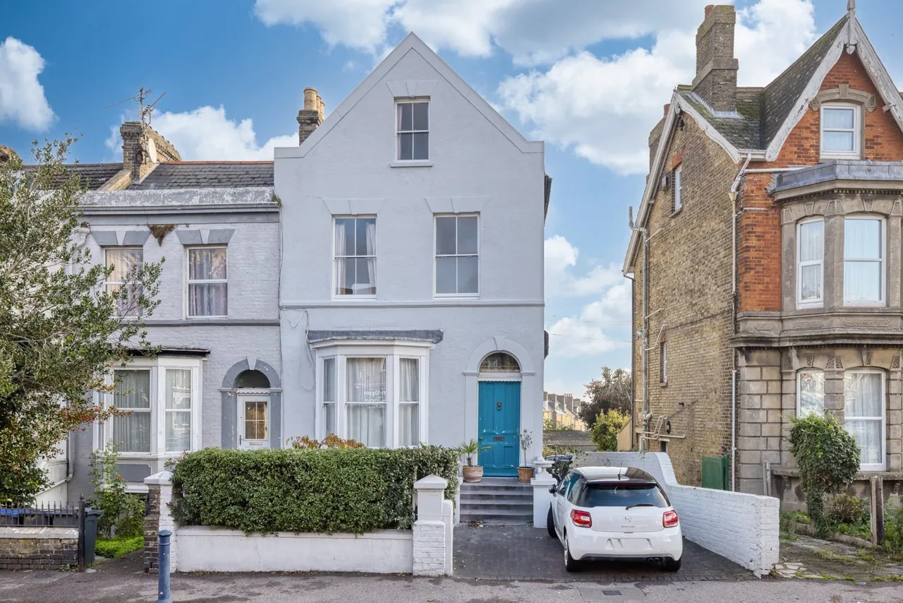 4 bed house for sale, Grange Road, Ramsgate, CT11