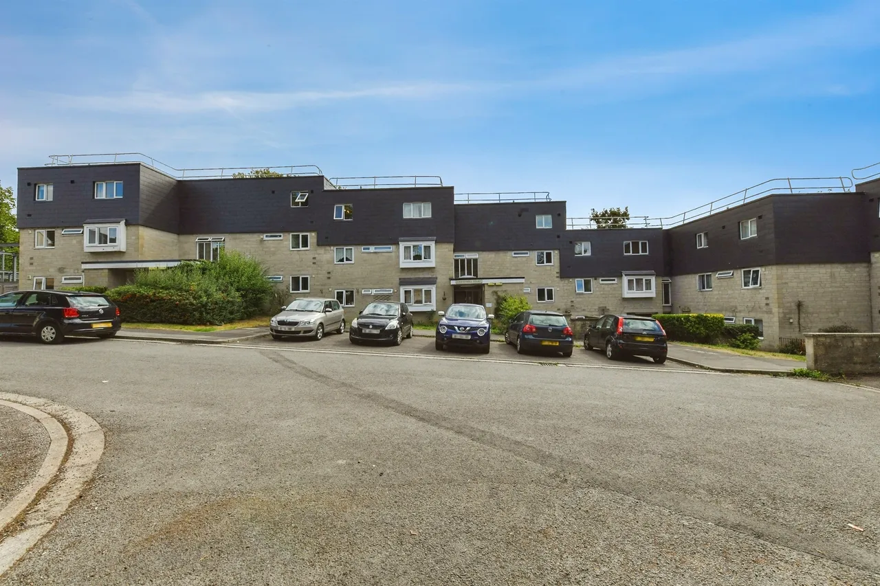 Castle Street, Calne, SN11, photo 11