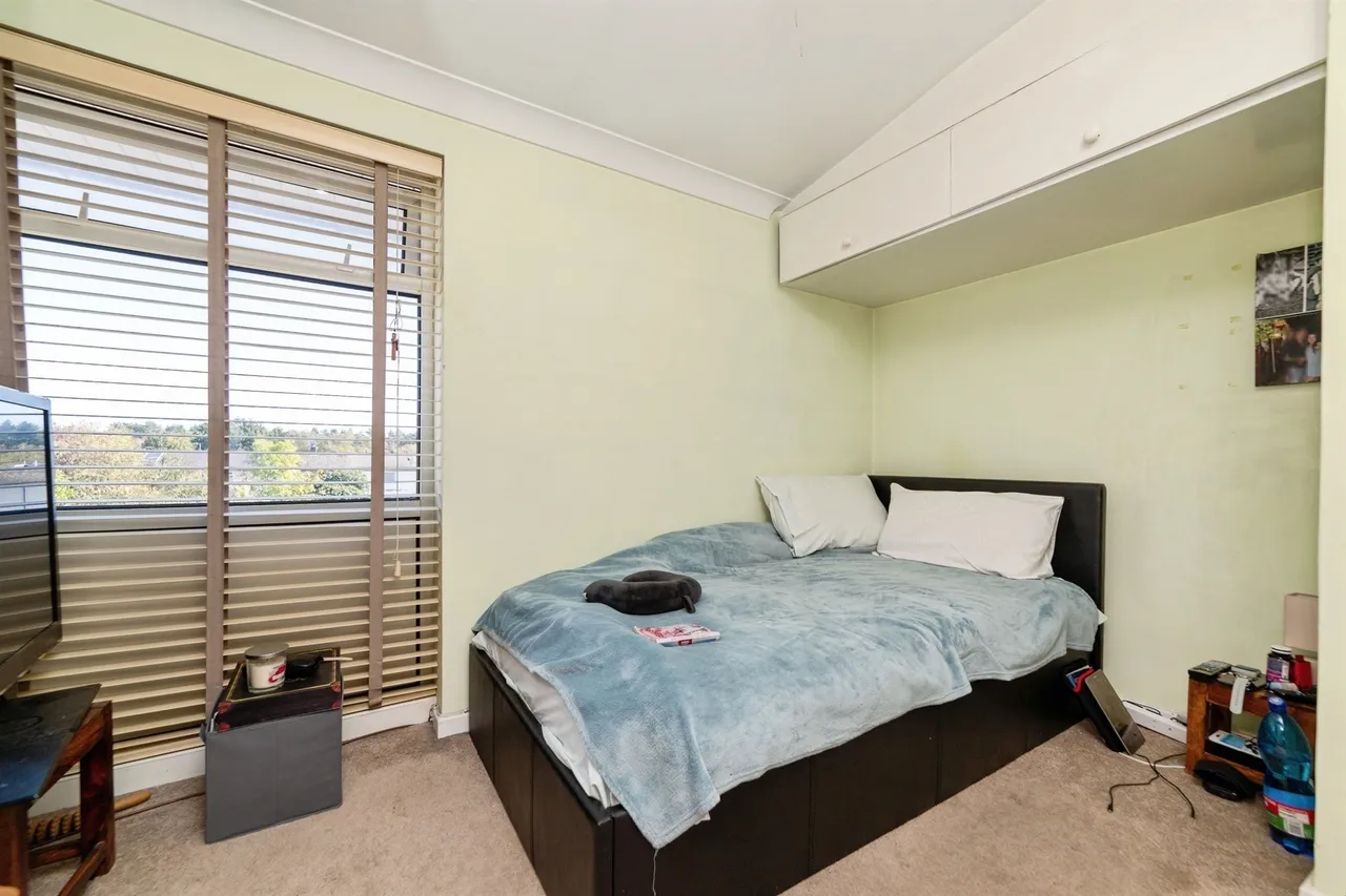 Travellers Lane, Hatfield, AL10, photo 10