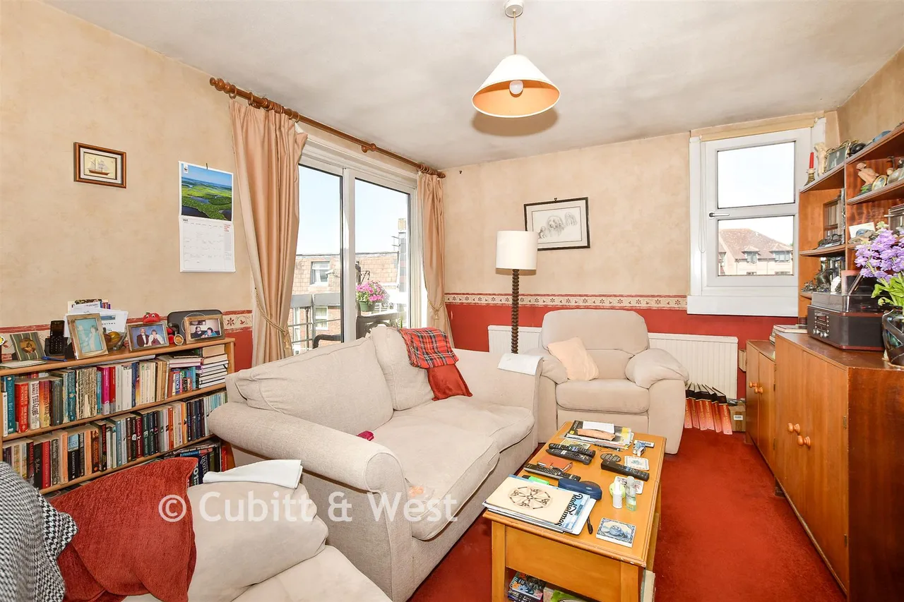 Station Road, Pulborough, RH20, photo 2