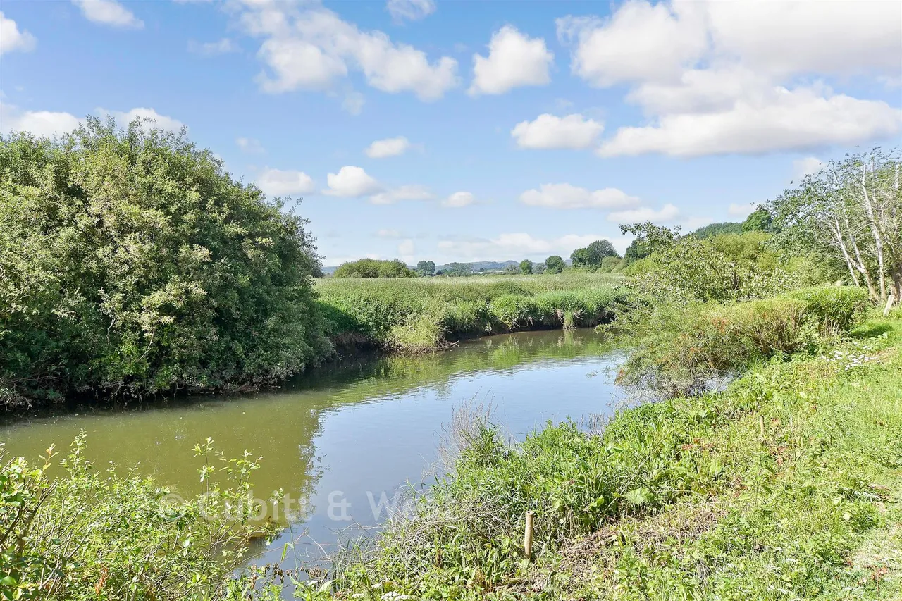 Station Road, Pulborough, RH20, photo 10