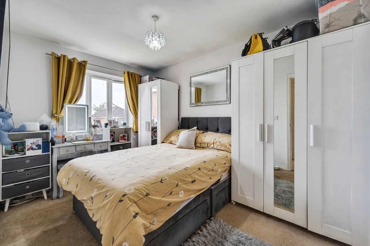 Pear Tree Drive, Farnworth, BL4, photo 13