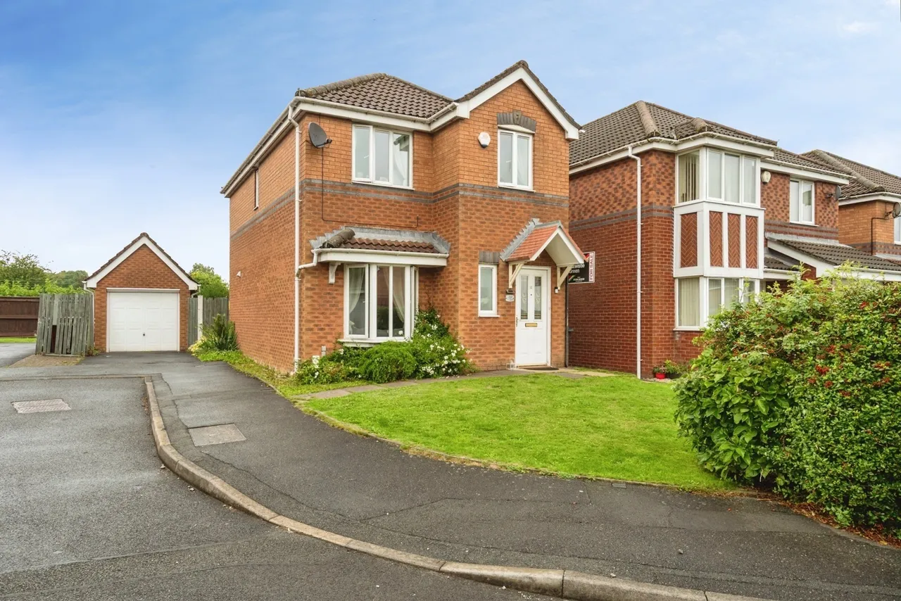 3 bed house for sale, Pear Tree Drive, Farnworth, BL4