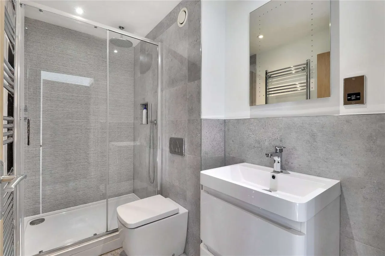 Bishops Down Park Road, Tunbridge Wells, Kent, TN4 8XX, photo 8