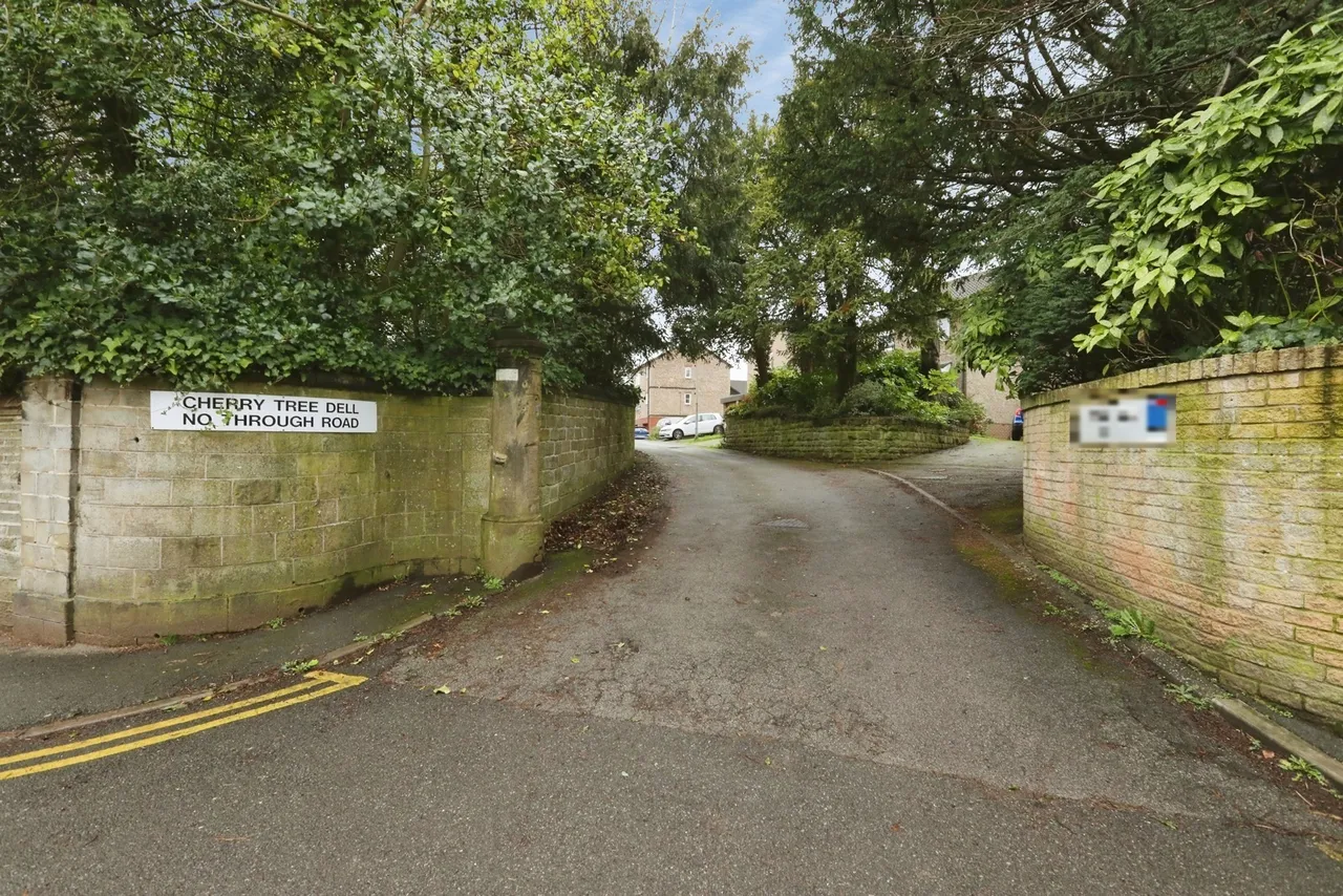 Cherry Tree Dell, Sheffield, S11, photo 20
