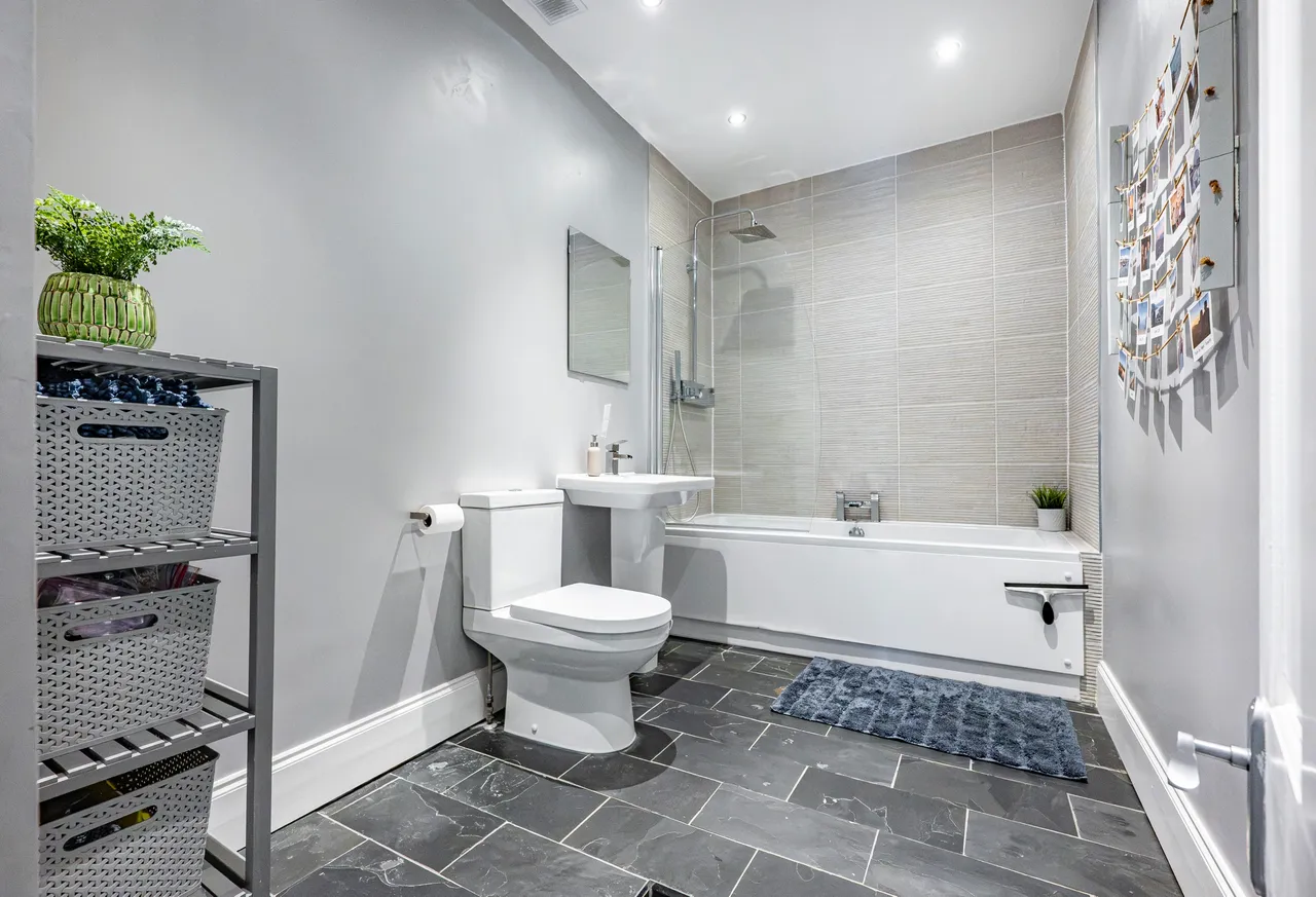 Finlay Drive, Dennistoun, G31, photo 36