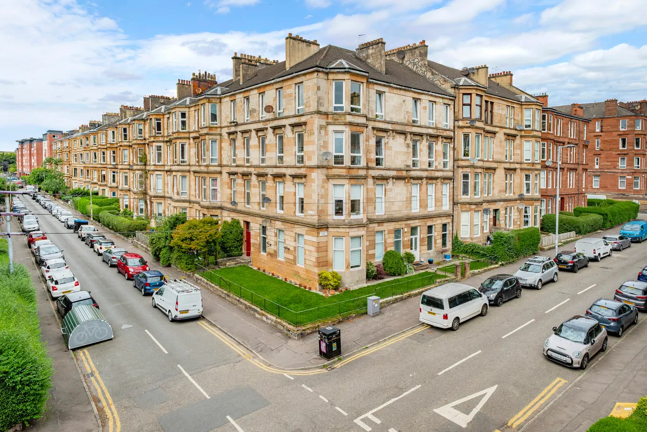 3 bed flat for sale, Finlay Drive, Dennistoun, G31