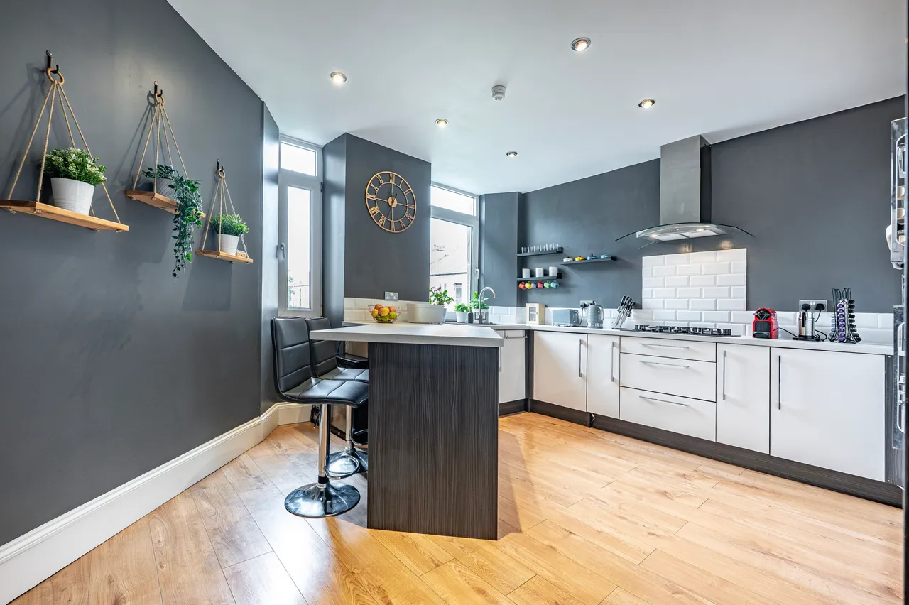 Finlay Drive, Dennistoun, G31, photo 16
