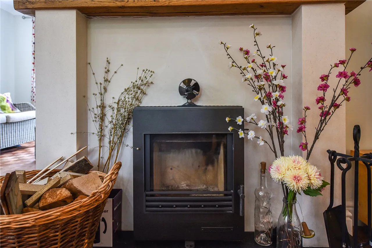 Downs Road, South Wonston, Winchester, Hampshire, SO21, photo 4