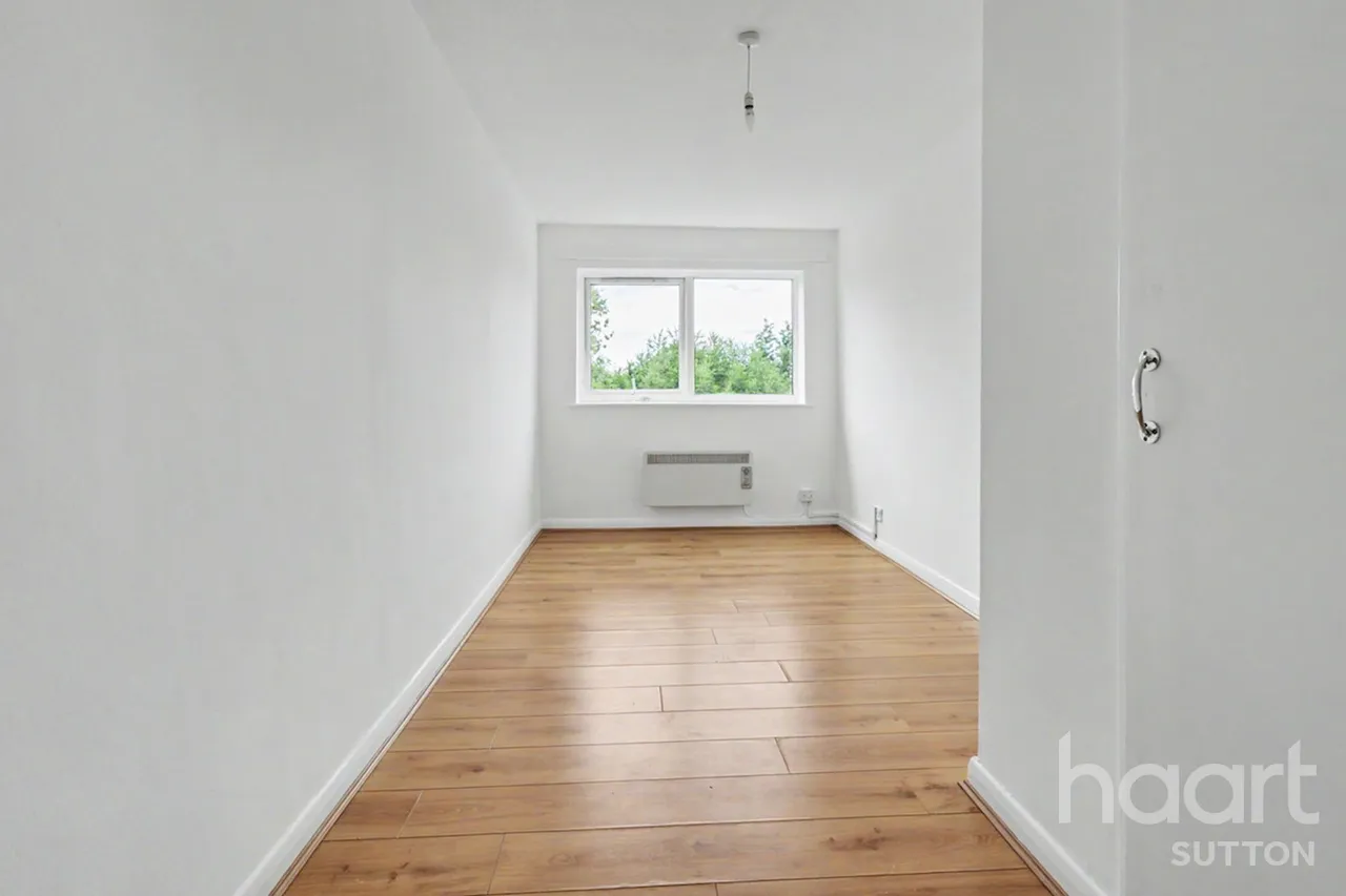 Woodcote Road, Wallington, SM6, photo 11