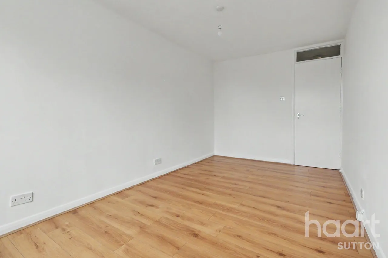 Woodcote Road, Wallington, SM6, photo 9