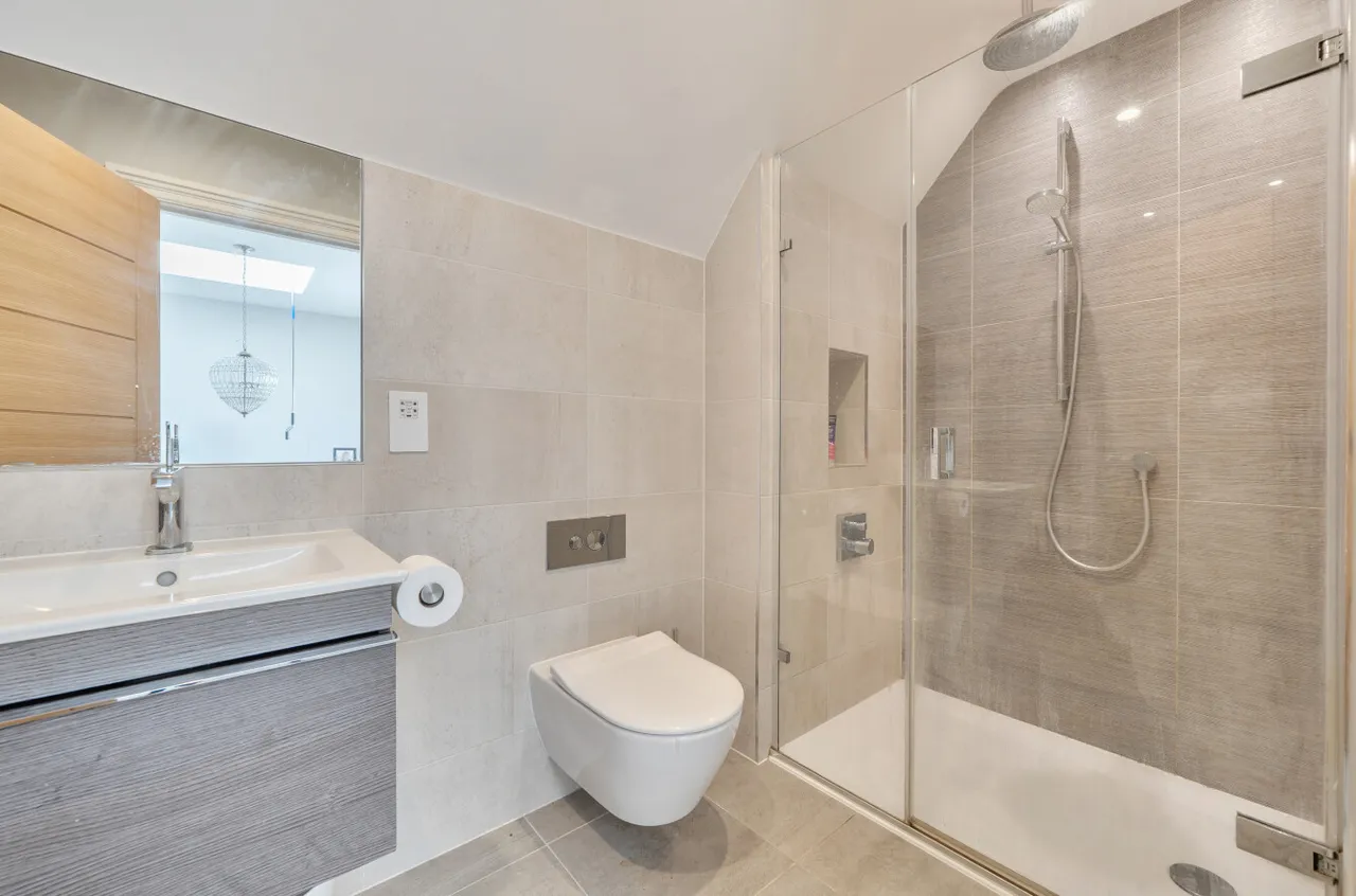 Bereweeke Road, Winchester, SO22, photo 16
