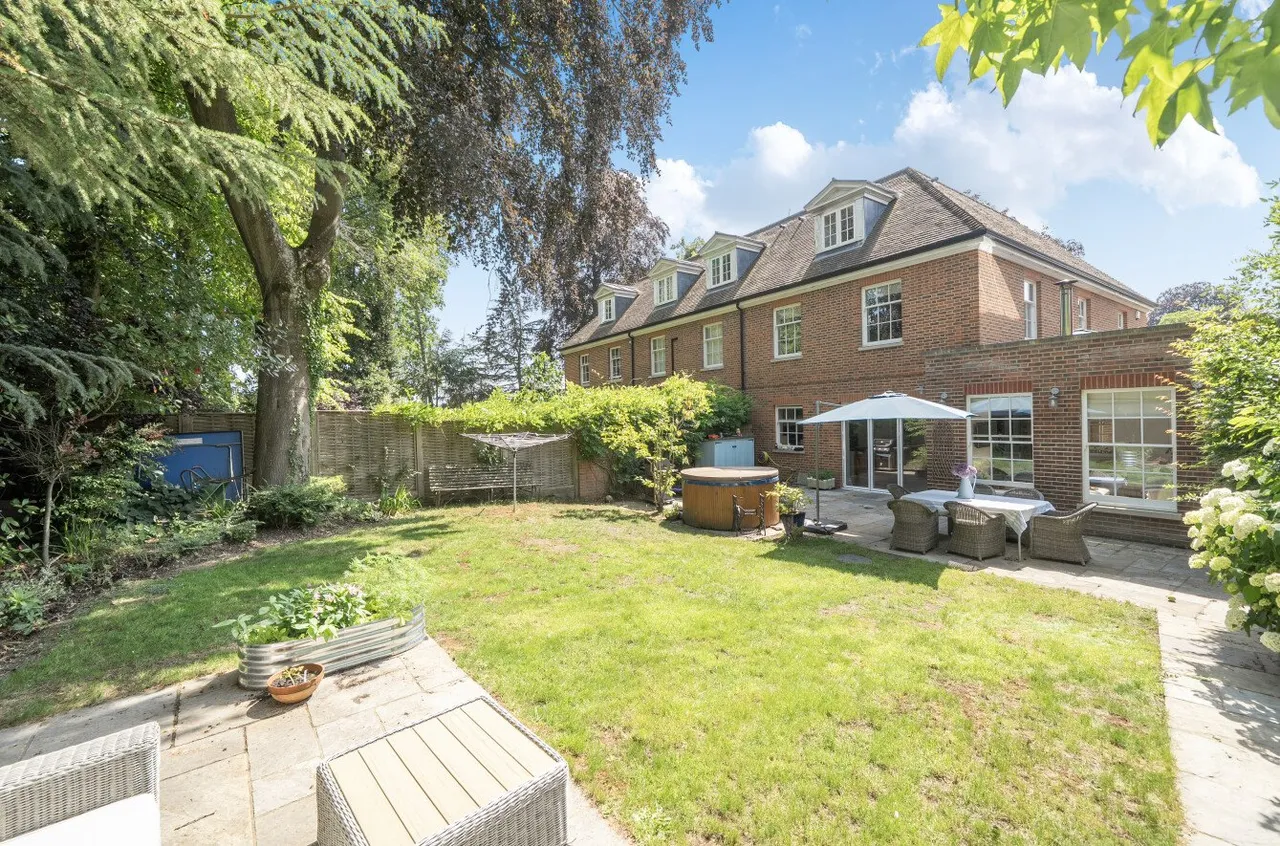 Bereweeke Road, Winchester, SO22, photo 19