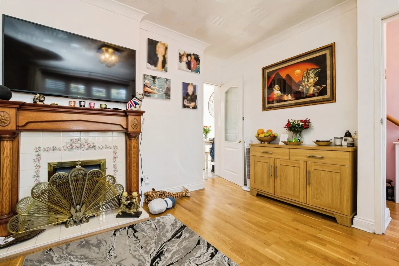 Foyle Drive, South Ockendon, Thurrock, Essex, RM15, photo 17
