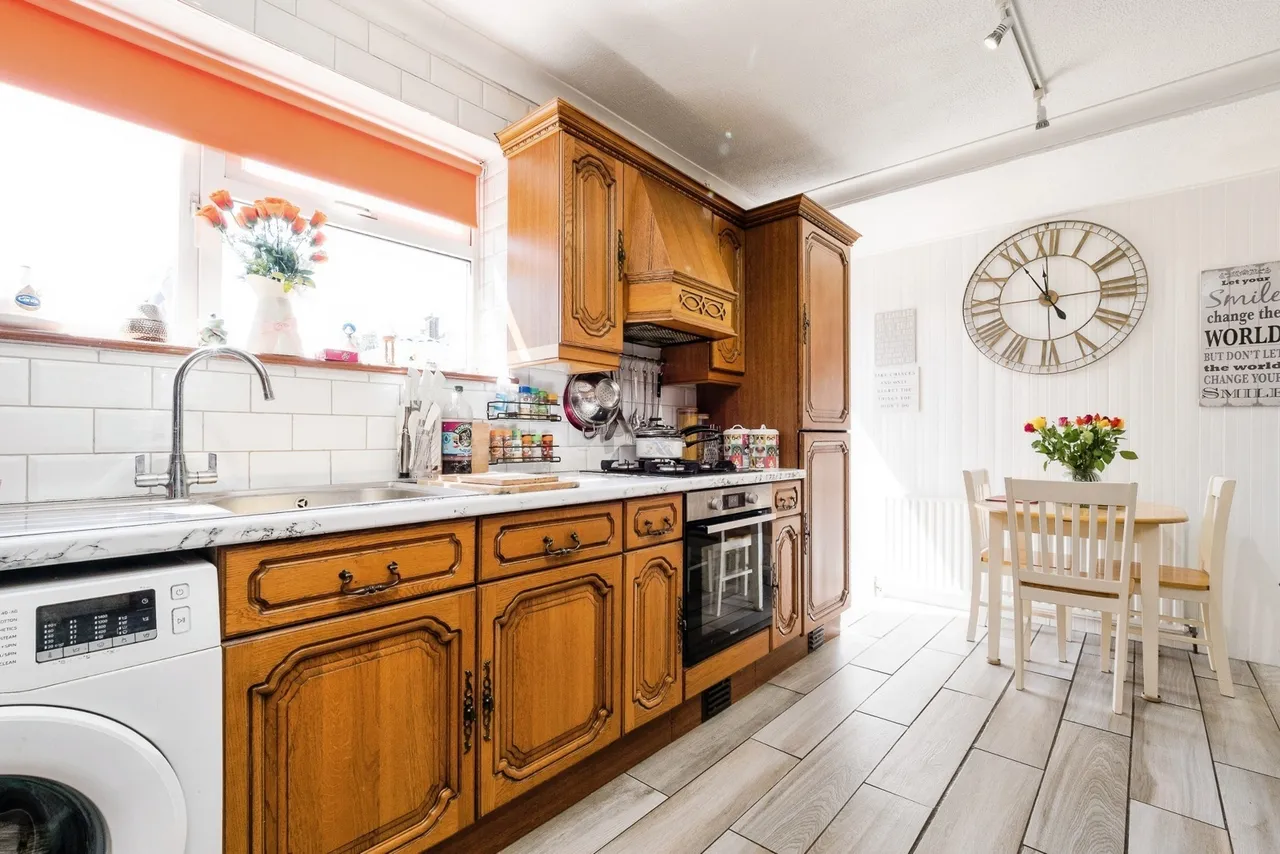 Foyle Drive, South Ockendon, Thurrock, Essex, RM15, photo 15