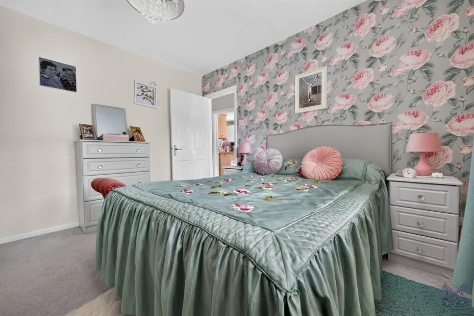 Briar Close, Evesham, WR11, photo 9