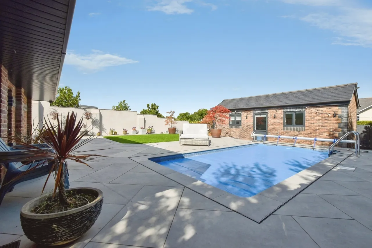 Park Lane, Lower Brynamman, SA18, photo 13