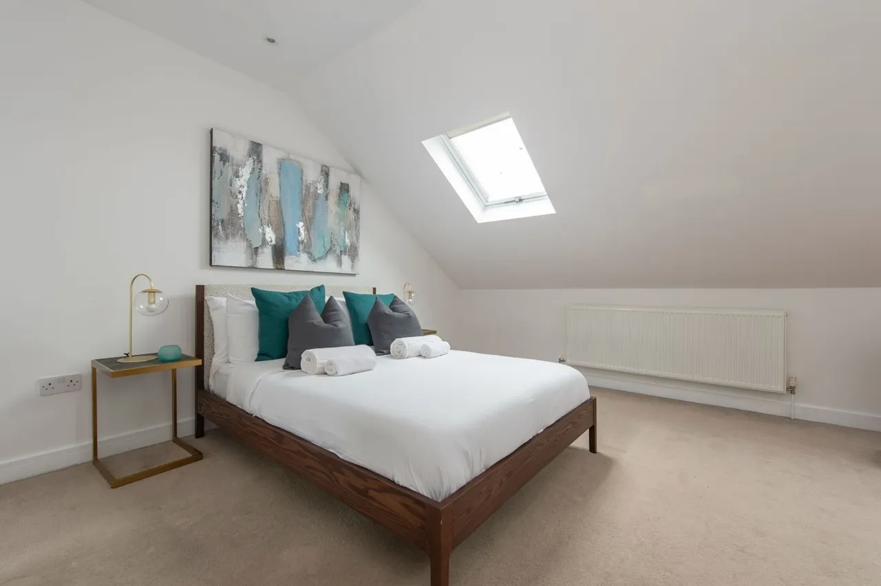 Flat C, 65 Wellmeadow Road, London, photo 4