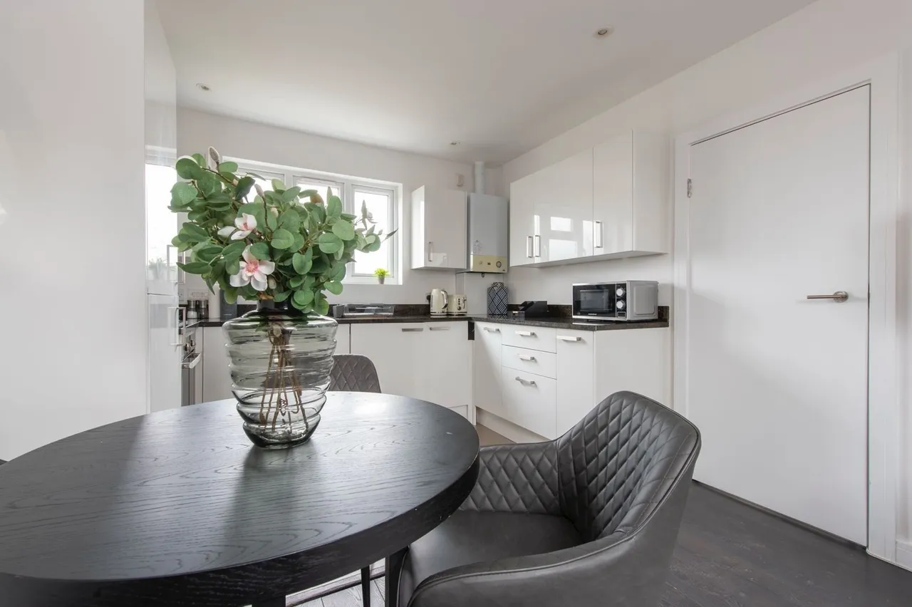 Flat C, 65 Wellmeadow Road, London, photo 11