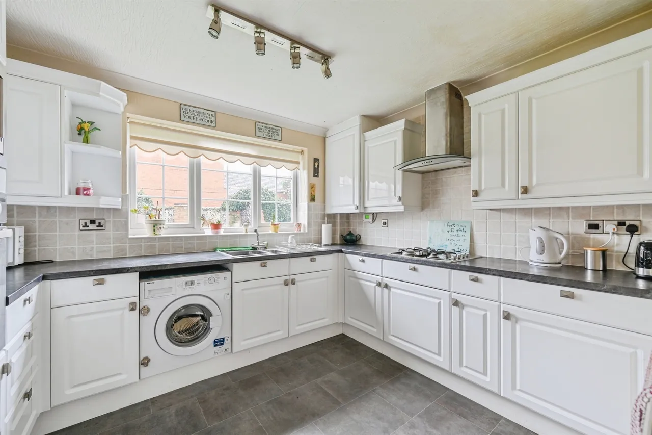 Medina Close, Alvaston, DE24, photo 7