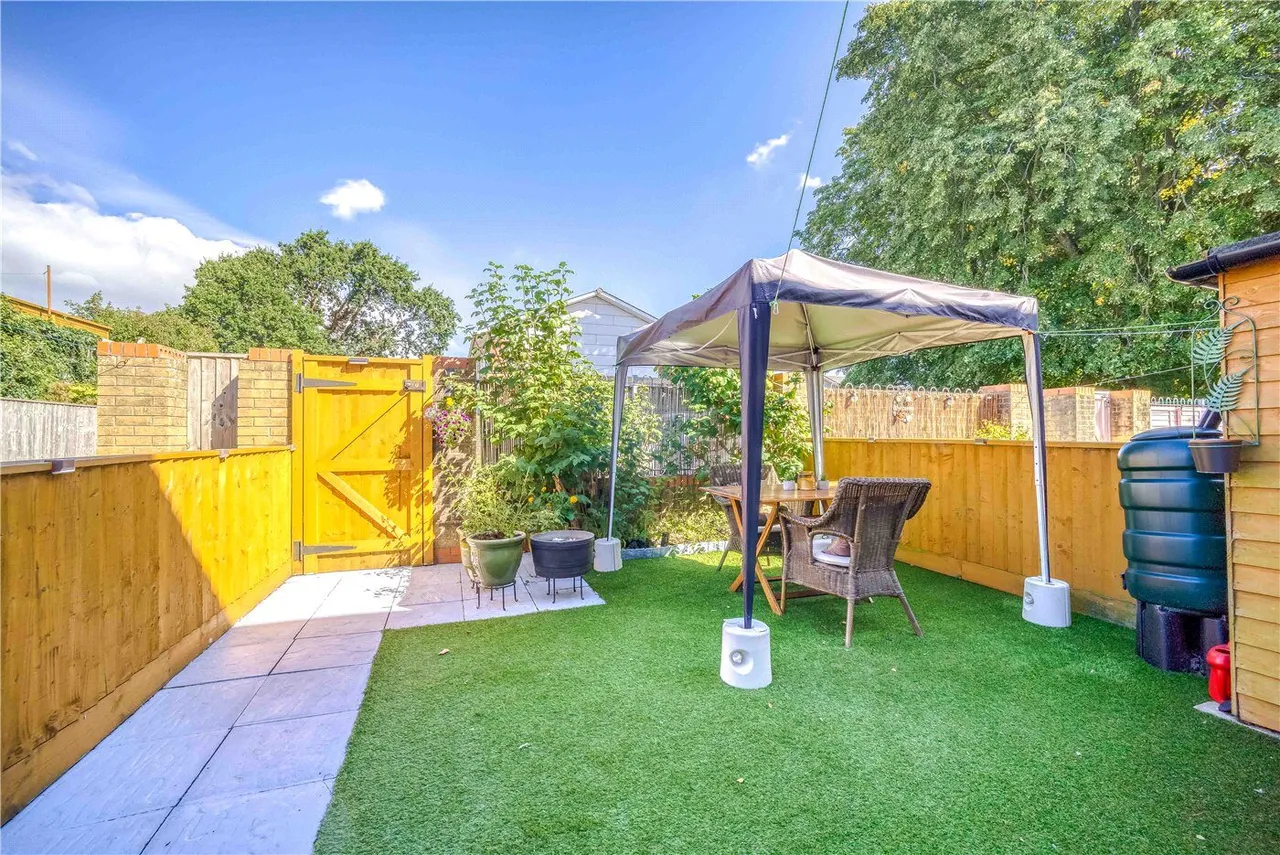 Bartlett Way, Parkstone, BH12, photo 4