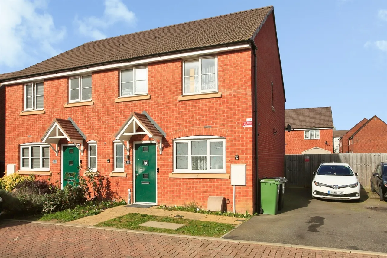 3 bed house for sale, Apricot Close, Peterborough, PE1