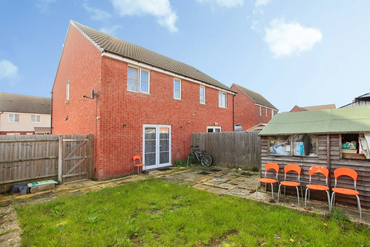 Apricot Close, Peterborough, PE1, photo 19