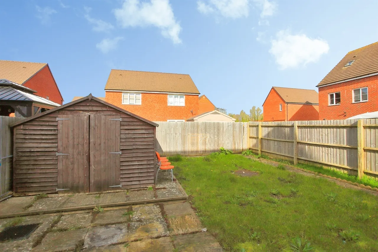 Apricot Close, Peterborough, PE1, photo 18